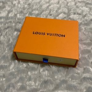Mini Louis Vuitton Gift box
